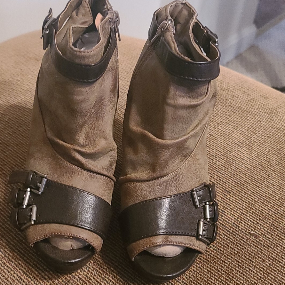 Bootie platforms - Picture 2 of 12